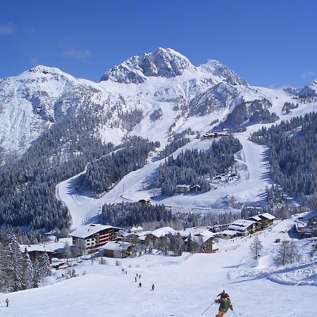 Apartment Margret Im Haus Sonnleitn Sonnenalpe Nassfeld Bilik gambar
