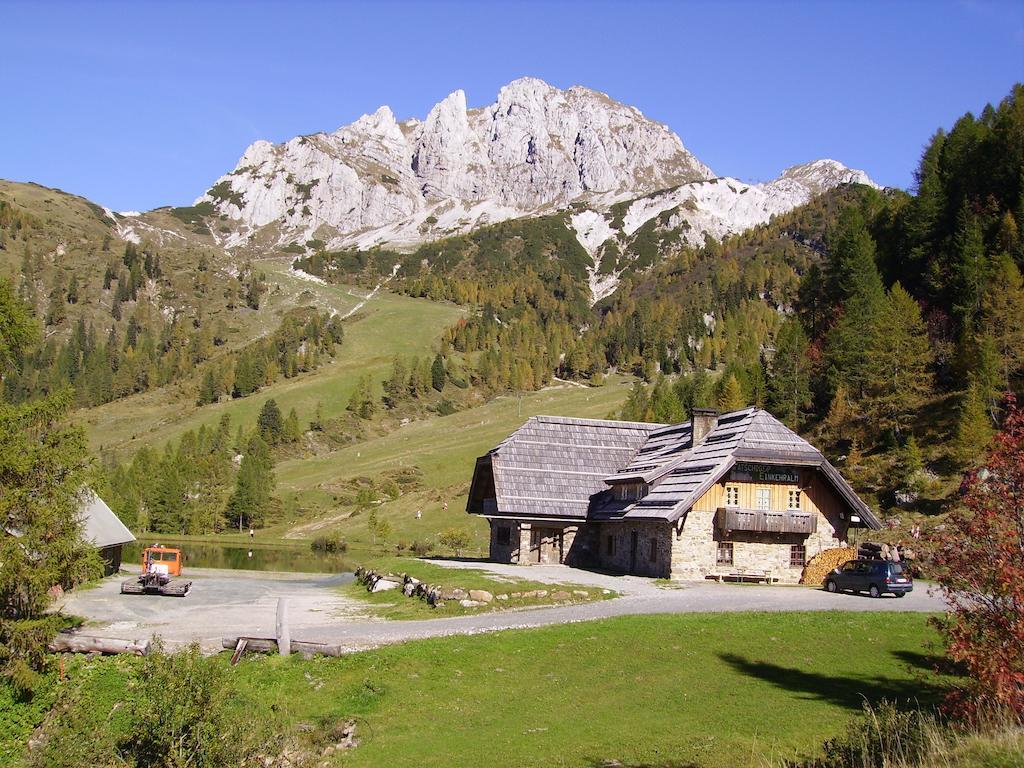 Apartment Margret Im Haus Sonnleitn Sonnenalpe Nassfeld Bilik gambar