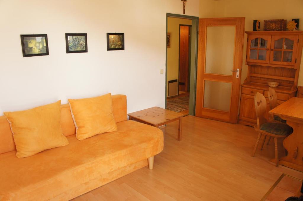 Apartment Margret Im Haus Sonnleitn Sonnenalpe Nassfeld Bilik gambar