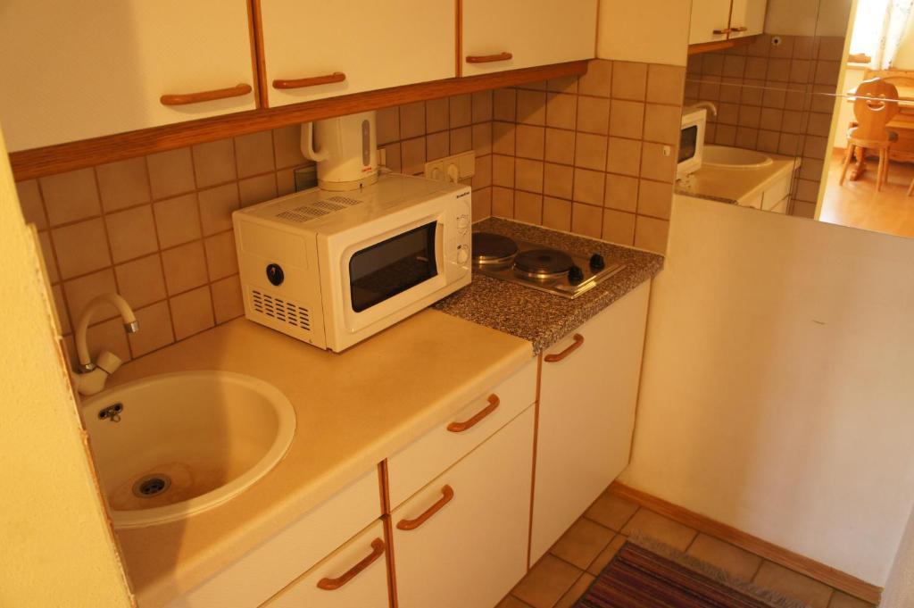 Apartment Margret Im Haus Sonnleitn Sonnenalpe Nassfeld Bilik gambar